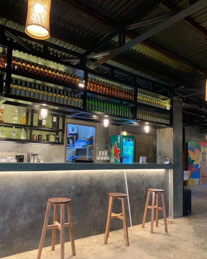 Hang Loose Hostel General Luna  Εξωτερικό φωτογραφία